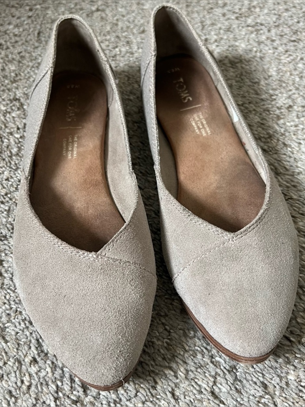 TOMS Women's Suede Pointed-Toe Flats in Taupe Size 8.5